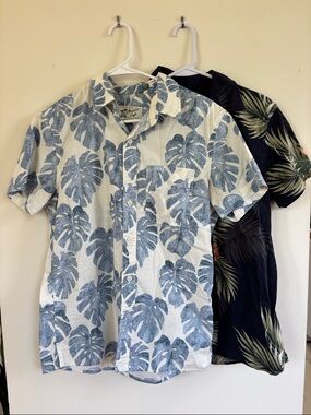 Bundle of Two American Eagle Hawaiian Shirts - Size S